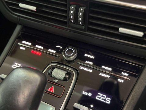 Porsche Cayenne 4.0 Cayenne V8 T Auto 4WD 5dr 47