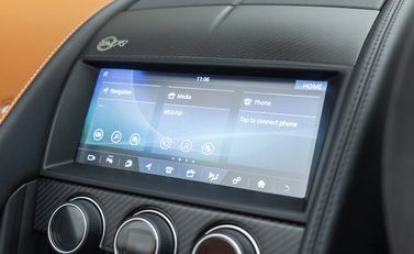 Jaguar F-Type SVR Convertible 30