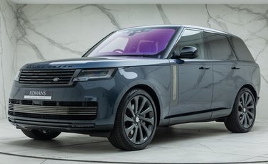 Land Rover Range Rover P530 SV 1