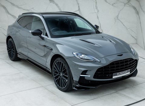Aston Martin DBX 707 8