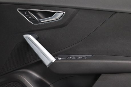 Audi Q2 TFSI S LINE 36