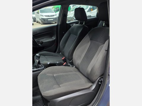 Ford Fiesta 1.5 TDCi Zetec Euro 5 5dr 44