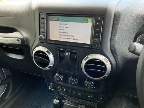 Jeep Wrangler 3.6 V6 Rubicon SUV 2dr Petrol Auto 4WD Euro 6 (280 bhp) 37