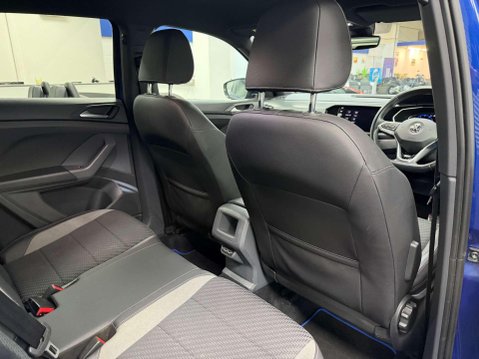 Volkswagen T-Cross 1.0 TSI R-Line SUV 5dr Petrol DSG Euro 6 (s/s) (115 ps) 38