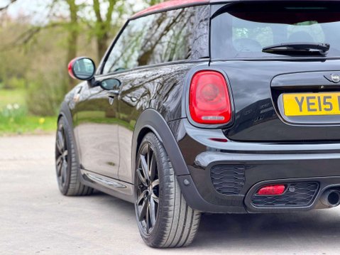 Mini Hatch 2.0 John Cooper Works Auto 3dr 9