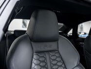 Audi RS3 2.5 TFSI Carbon Vorsprung Saloon 4dr Petrol S Tronic quattro Euro 6 (s/s) ( 21