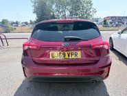 Ford Focus 1.0 TITANIUM 6