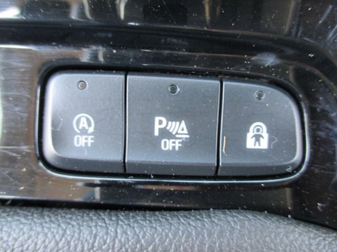 Vauxhall Grandland X 1.2 Turbo SE Euro 6 (s/s) 5dr 37