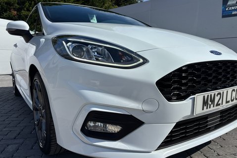Ford Fiesta Sport Ecoboost 125 ps Panel Van - Sat Nav / Rear Sensors 19