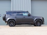 Land Rover Defender 110 2026 HARD TOP 350 X-DYNAMIC HSE REAR SEATS MATT PPF CARBON PPF BONET  9