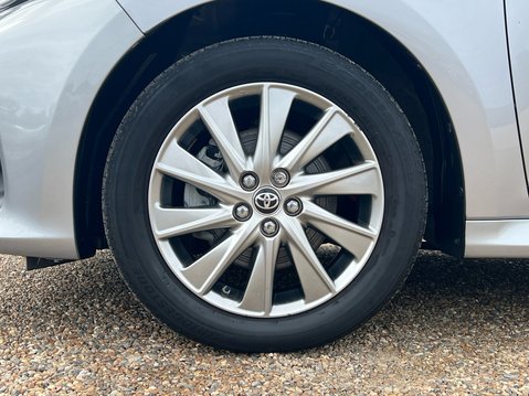 Toyota Yaris ICON FHEV 4