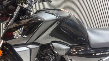 Honda CB 2021 ONLY 12K, JUST SERVICED, NEW MOT, WARRANTY LEARNER 125CC 8