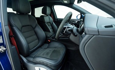 Porsche Macan GTS 10