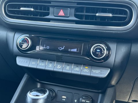 Hyundai KONA GDI PREMIUM 26