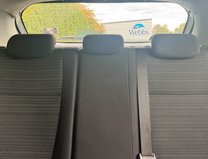 Kia Stonic 1.0 T-GDi 2 SUV 5dr Petrol Manual Euro 6 (s/s) (99 bhp) 9
