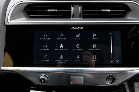 Jaguar I-Pace BLACK 25