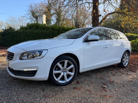 Volvo V60 2.0 T4 SE Nav Auto Euro 6 (s/s) 5dr 1