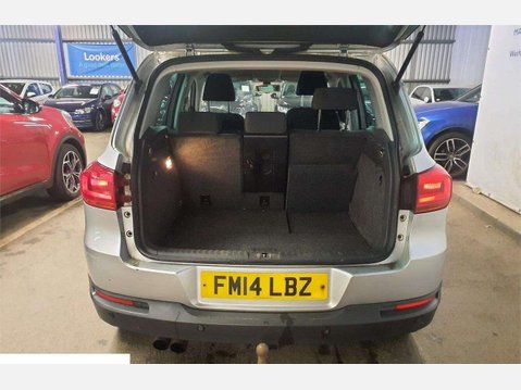 Volkswagen Tiguan 2.0 TDI BlueMotion Tech Match 2WD Euro 5 (s/s) 5dr 11