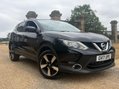 Nissan Qashqai 1.2 DIG-T N-Connecta SUV 5dr Petrol XTRON Euro 6 (s/s) (115 ps) FSH & 2X OR 4