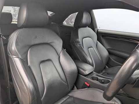 Audi A5 TDI QUATTRO BLACK EDITION 12