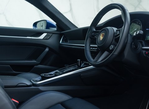 Porsche 911 Carrera S (992) 13