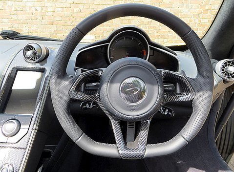 McLaren MP4-12C Spider 16