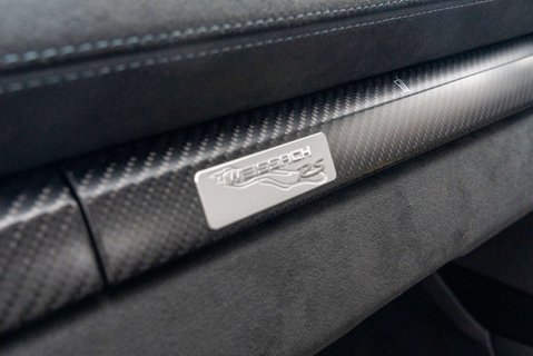 Porsche 718 Cayman GT4 RS 15