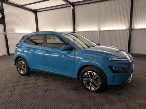 Hyundai KONA 39kWh Premium Auto 5dr (10.5kW Charger) 55