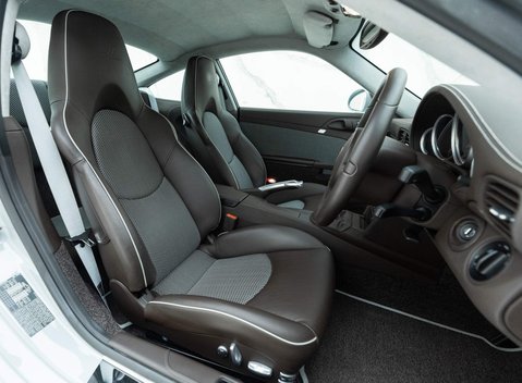 Porsche 911 (997) Sport Classic 6