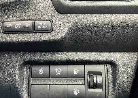 Nissan LEAF N-CONNECTA 25