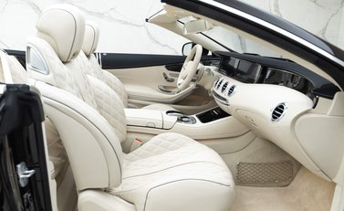 Mercedes-Benz S Class S650 Cabriolet Maybach 11