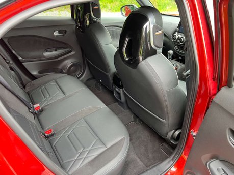 Nissan Juke 1.0 Juke Tekna+ DiG-T 5dr 41