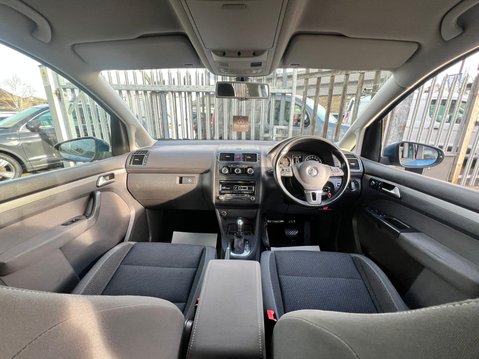 Volkswagen Touran 1.6 TDI BlueMotion Tech SE DSG Euro 5 (s/s) 5dr 28