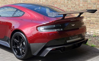 Aston Martin Vantage GT8 21