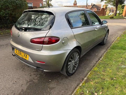 Alfa Romeo 147 1.6 147 Collezione TS 5dr 7