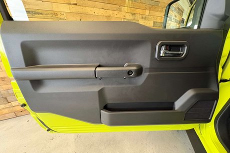 Suzuki Jimny SUZUKI JIMNY 1.5 SZ5 SUV 3dr Petrol Auto ALLGRIP Euro 6 (101 ps) 54