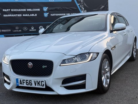 Jaguar XF 2.0d R-Sport Auto Euro 6 (s/s) 4dr 9