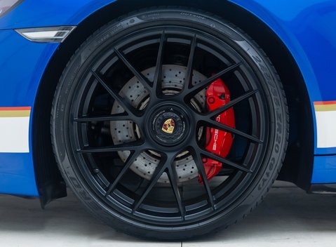 Porsche 911 Carrera 4 GTS (991.2) British Legends Edition 27