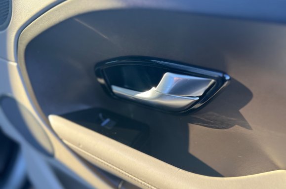 Land Rover Range Rover Evoque 2.2 SD4 PRESTIGE AUTO 32