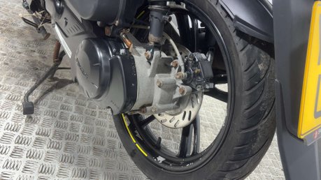 Peugeot Tweet GT 2022 9K RUNS GREAT EASY LIGHT PROJECT BIKE SCOOTER 125CC 18