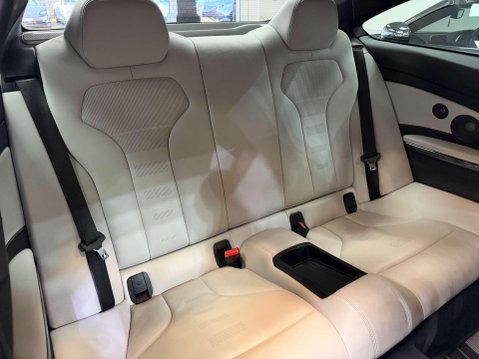 BMW M4 3.0 BiTurbo Competition Coupe 2dr Petrol DCT Euro 6 (s/s) (450 ps) 41