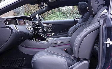 Mercedes-Benz S Class S63 Coupe 25