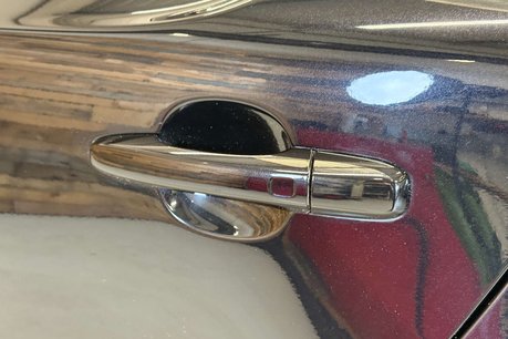 Volvo V40 2.0 T5 R-Design Pro Hatchback 5dr Petrol Auto Euro 6 (s/s) (245 ps) 69