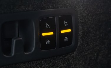 Bentley Bentayga V8 AZURE 46