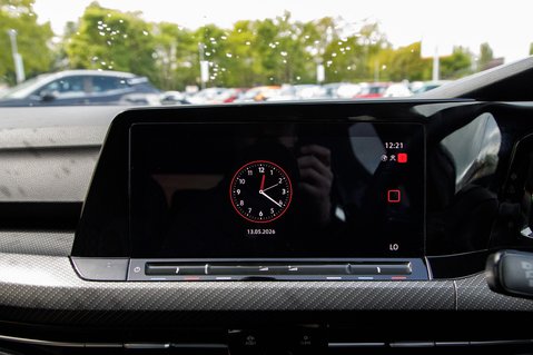 Volkswagen Golf R-LINE TSI 21