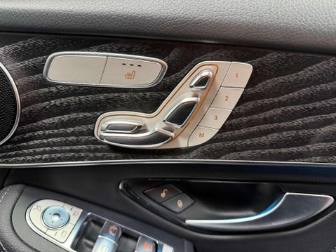 Mercedes-Benz GLC 2.0 GLC250 AMG Line (Premium) SUV 5dr Petrol G-Tronic+ 4MATIC Euro 6 (s/s) 43