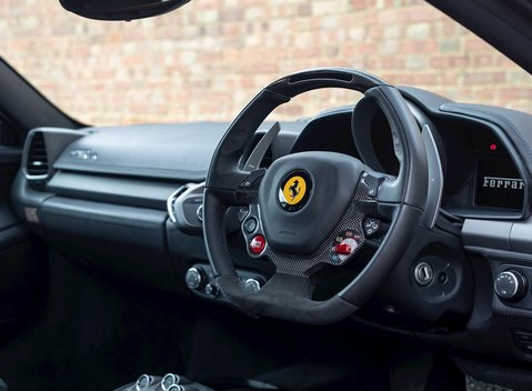 Ferrari 458 Italia 11