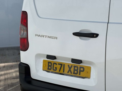 Peugeot Partner 1.5 Partner Professional Premium Blue HDi 23