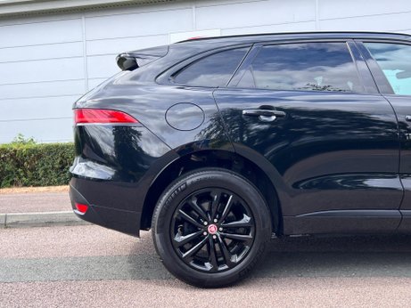 Jaguar F-Pace 2.0 D240 R-Sport Auto AWD Euro 6 (s/s) 5dr 8
