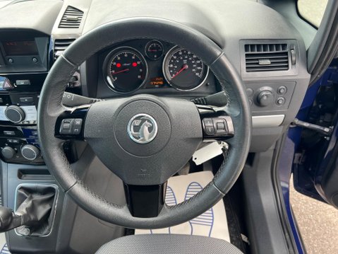 Vauxhall Zafira 1.6 16V Exclusiv Euro 5 5dr 17